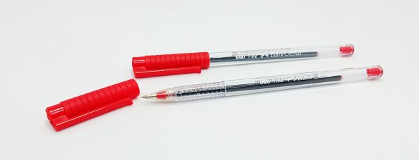 Bolígrafo Faber Castell 060 0.7 mm punta fina rojo