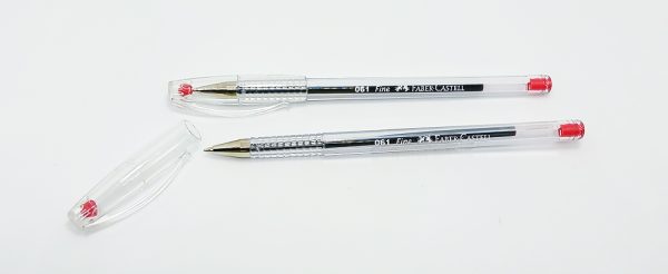 Bolígrafo Faber Castell 061 0.7 mm punta fina rojo