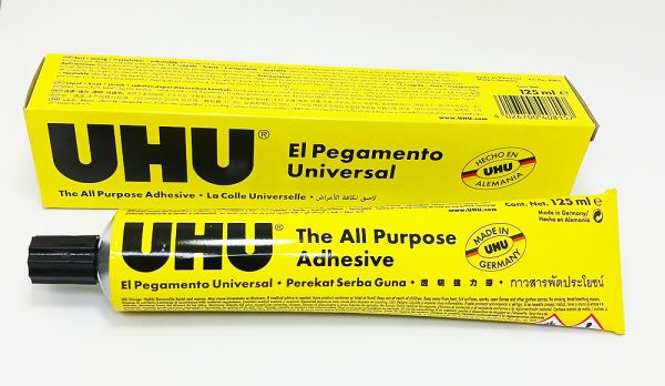 Pegamento UHU liquido de 125 ml.