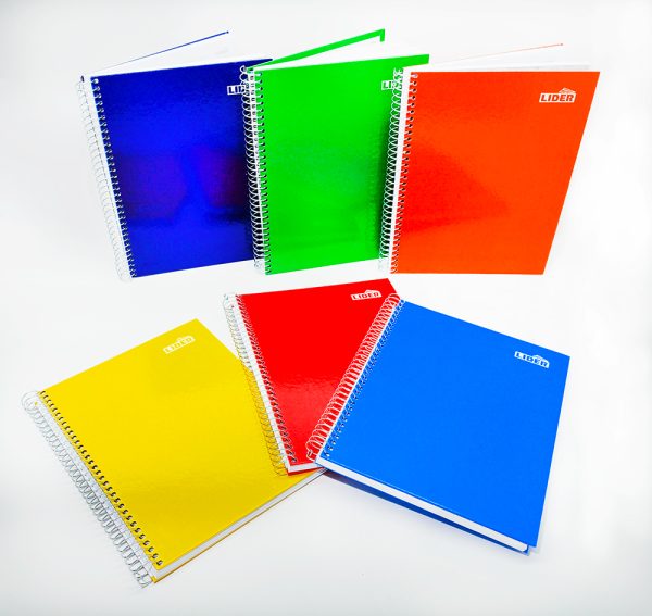 Cuaderno con espiral 1/2 oficio LIDER 100 hojas Pleno tapa dura