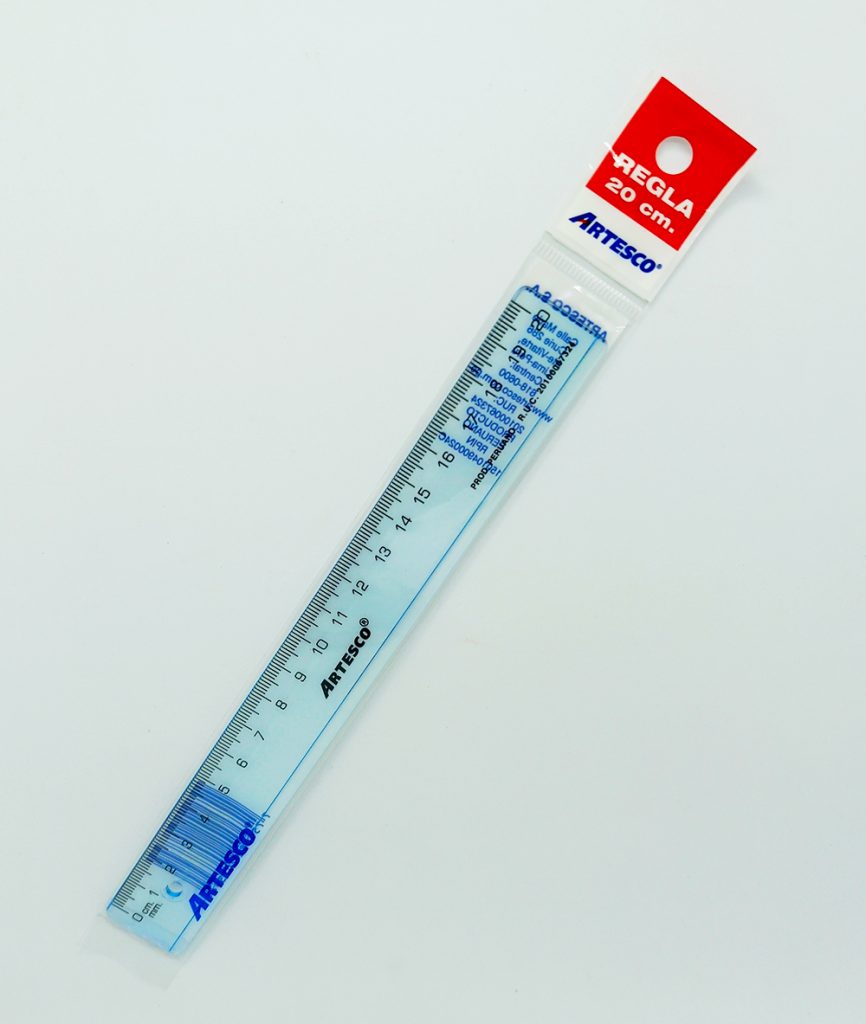 Regla Plástica 20 cms ARTESCO Cristal