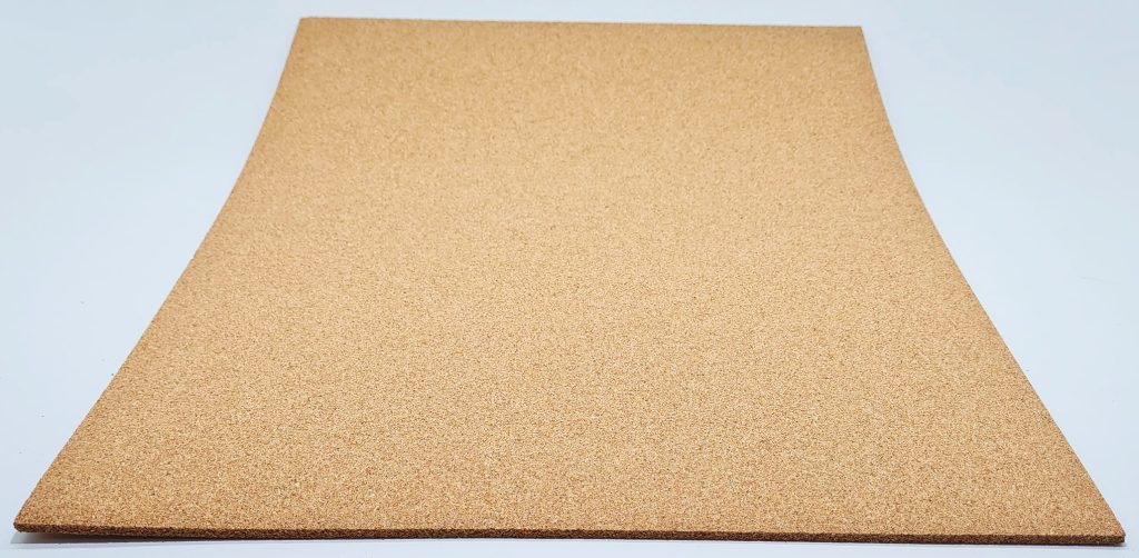Corcho en lamina 3.2 mm Café 60 x 90 cms. (1/8")