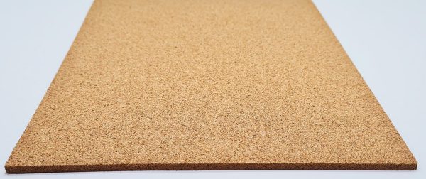 Corcho en lamina 4.8 mm Café 22.5 x 30 cms. (1/16")