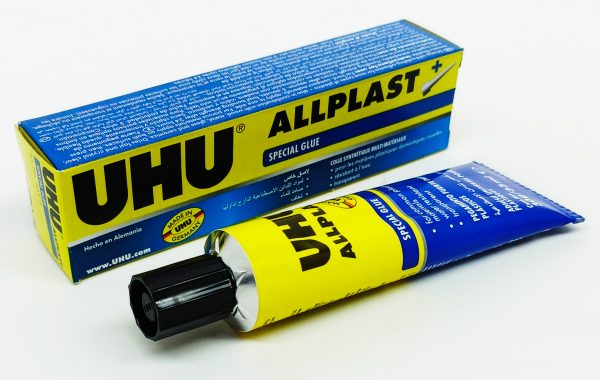 Pegamento UHU All Plastics liquido 33 ml.
