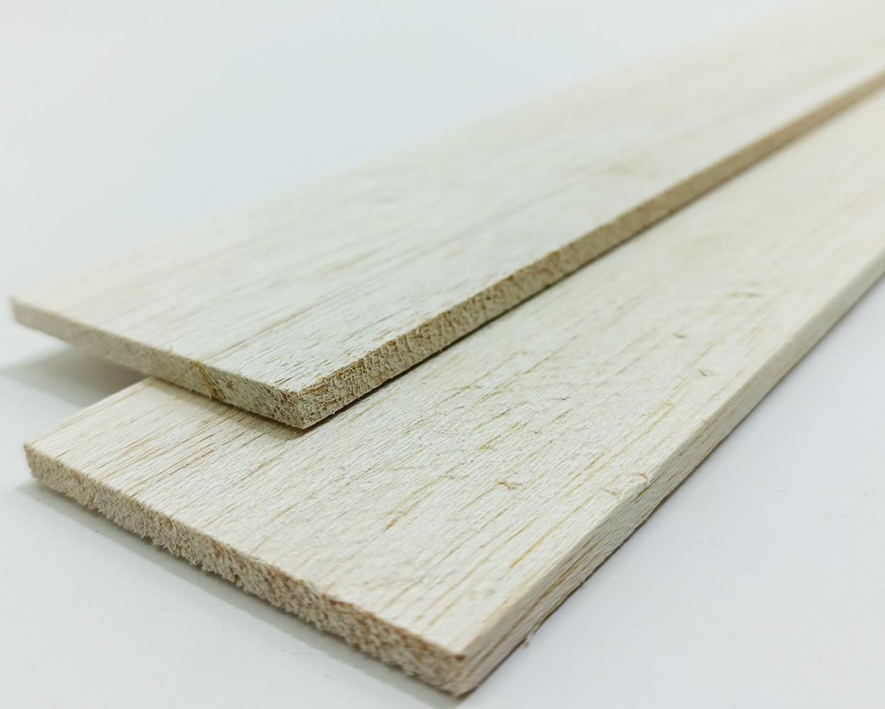 Lamina de Balsa en plancha de “5 mm”