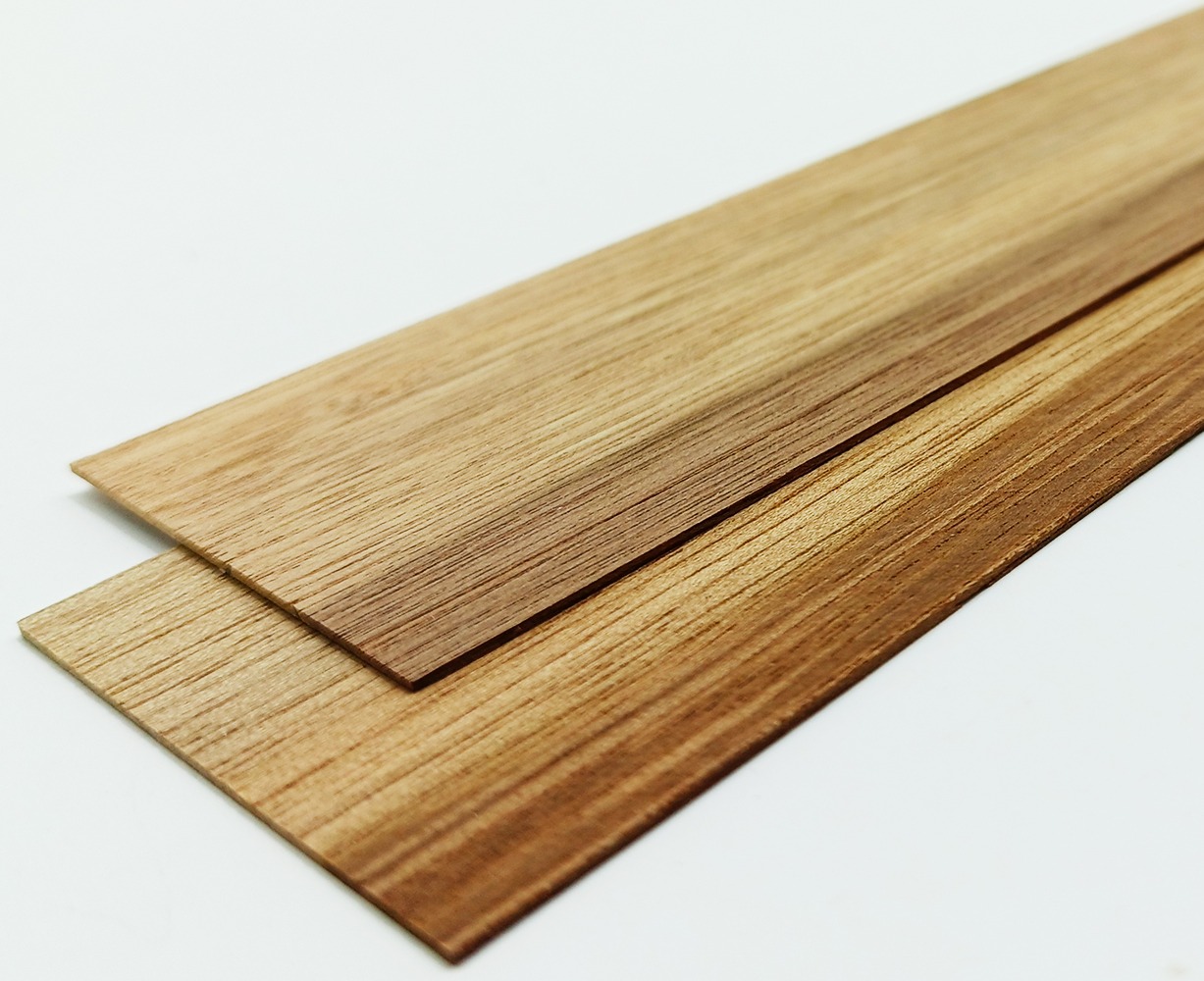 Lamina de madera Raulí en plancha de “1 mm”