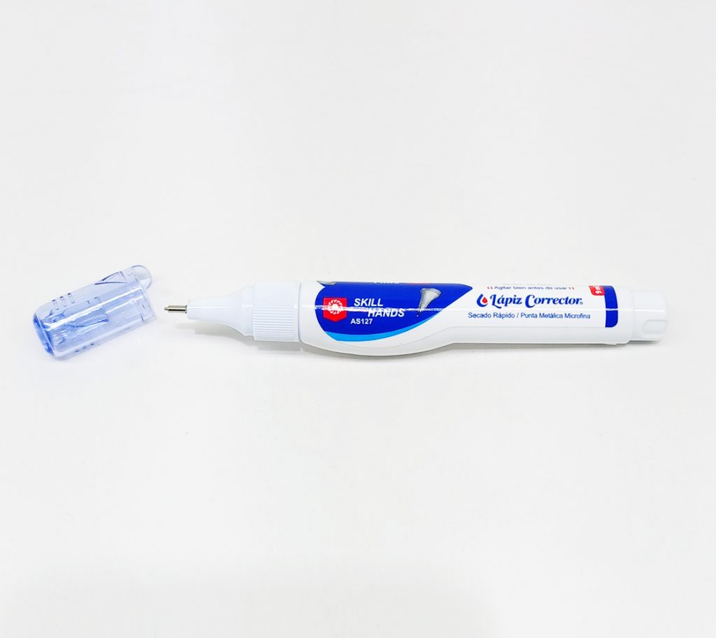 Corrector líquido tipo bolígrafo SKILL HANDS punta metálica AS127