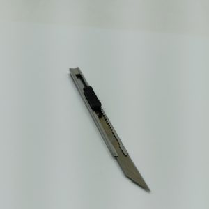 Estilete Calador MADISON Gráfica Metálica Angulo de corte de 30°