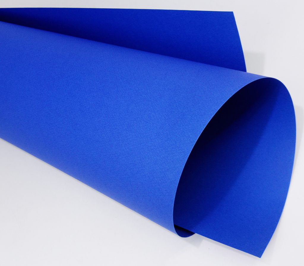 Cartulina Prisma 70 x 100 cm 220 gr. Nº 26 Azul Cobalto (pastel)