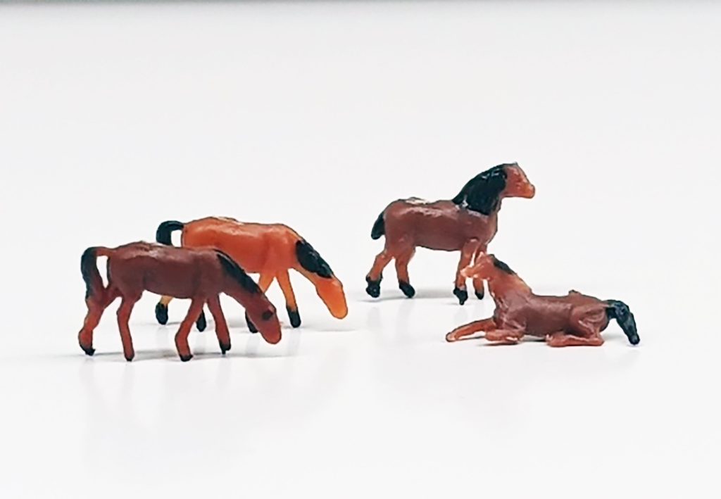 Animales de plástico Caballo Escala 1:200