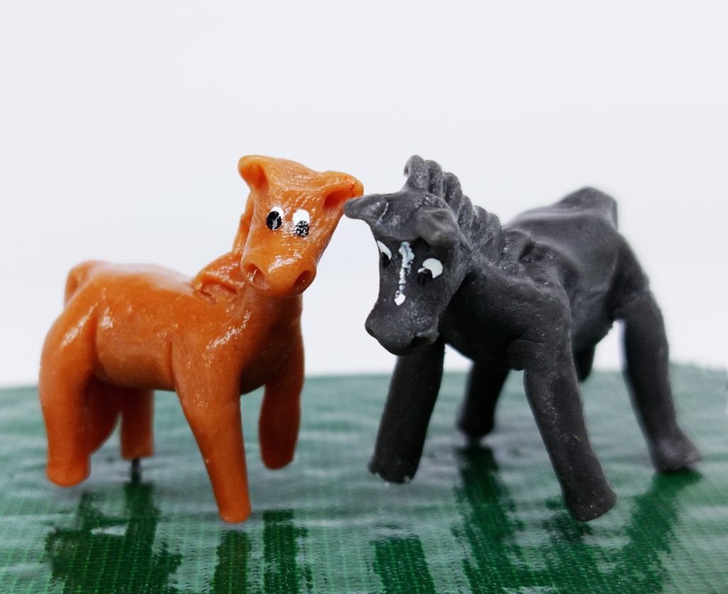 Animales de Porcelana Fría CABALLO