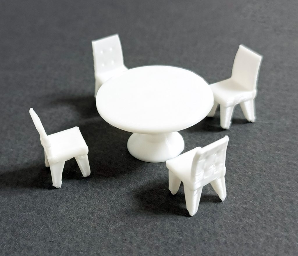 Juego de Comedor plástico escala 1:50