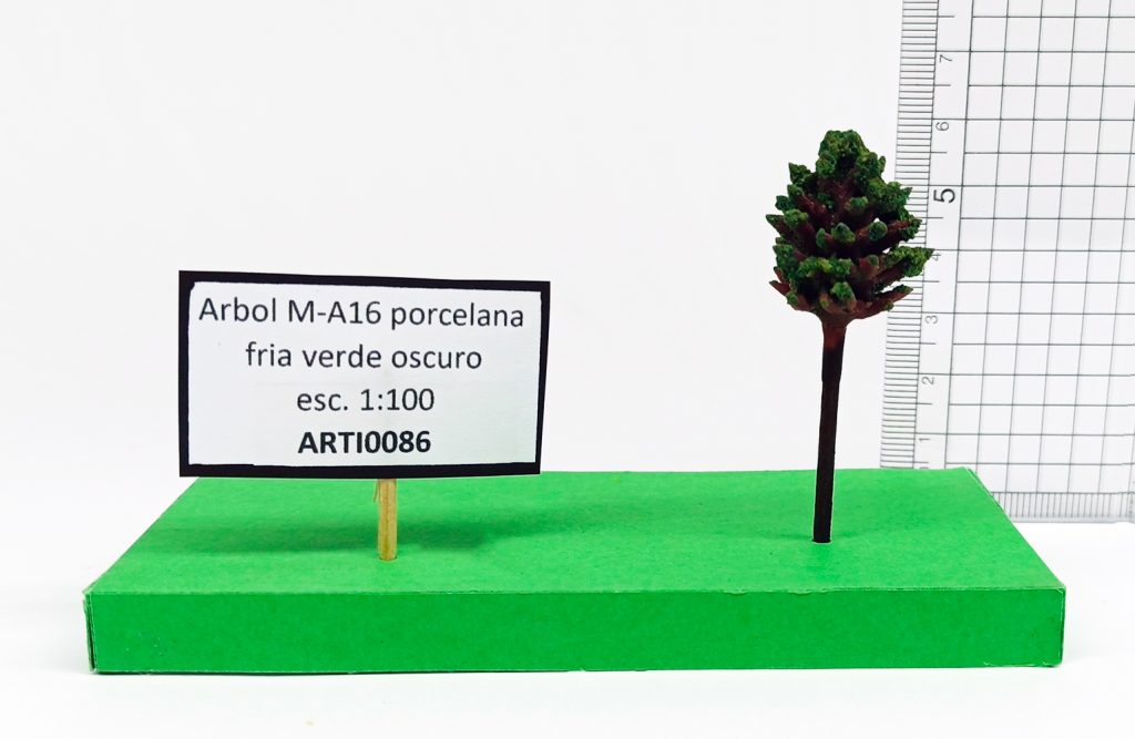 Árbol M-A16 porcelana fría verde oscuro escala 1:100
