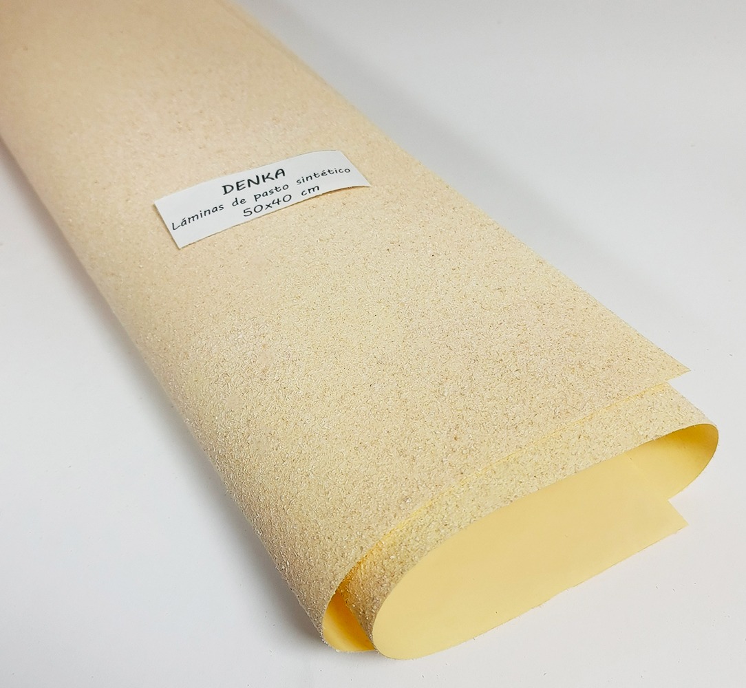 Lamina de césped A-01 DENKA 40 X 50 cm beige
