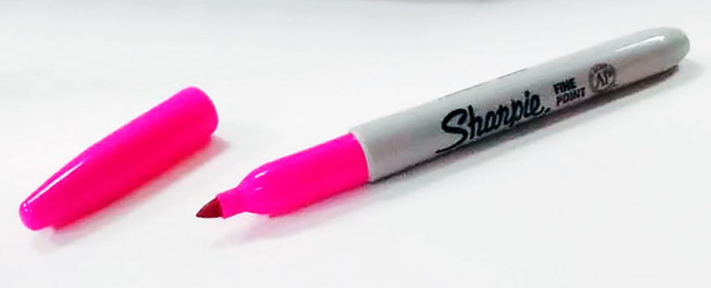 Marcador permanente SHARPIE 8377 Fucsia punta fina