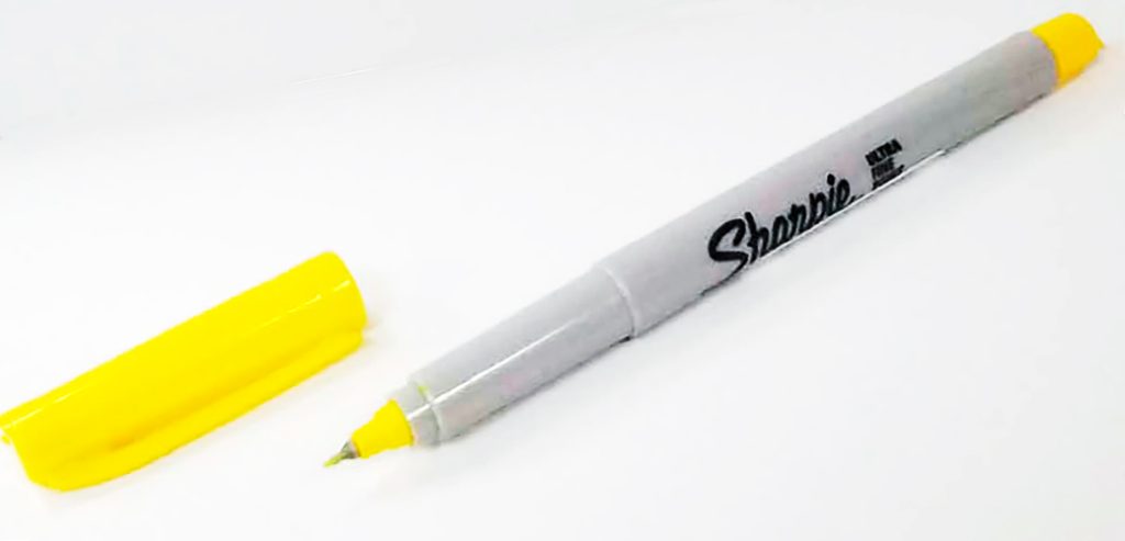 Micropunta SHARPIE Ultra Fine permanente 37125 color Amarillo